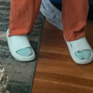 Pillow Slides